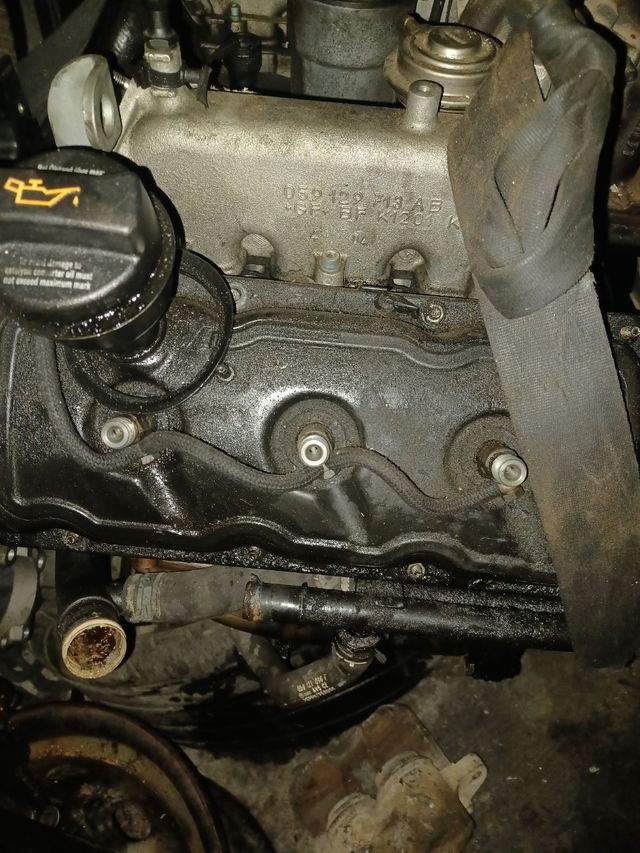 injectore de wolkswagen pasat 2.5 180cv