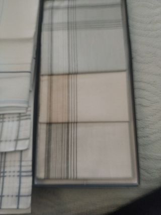 6 pañuelos de nariz