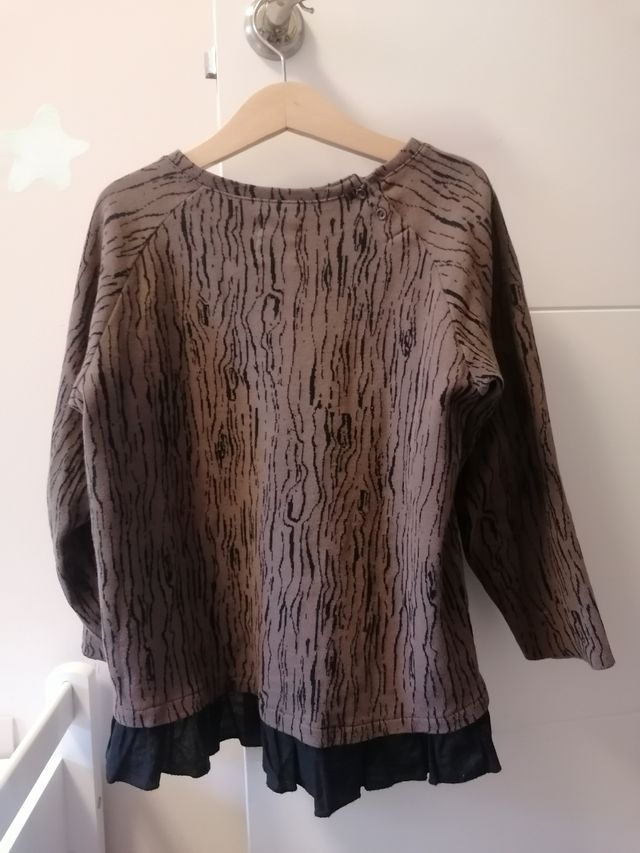 Jersey de algodón orgánico para niña de Play Up. 8