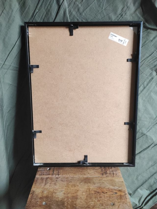 dibujo hecho a mano enmarcado Caperucita