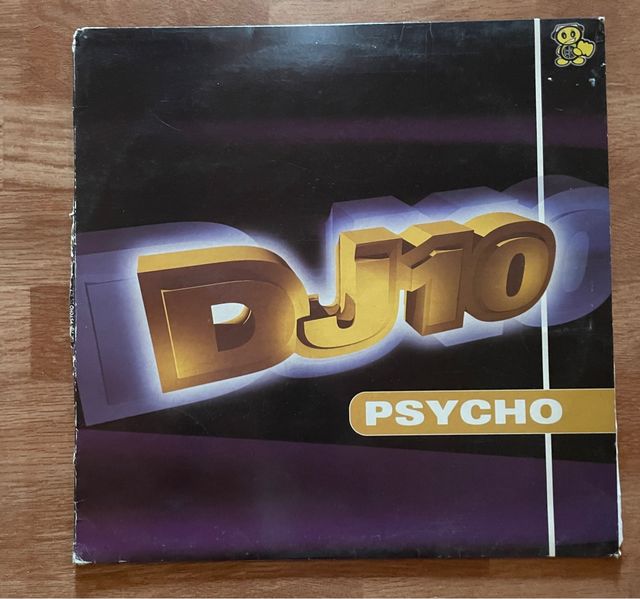 DJ 10 - Psycho (2001)