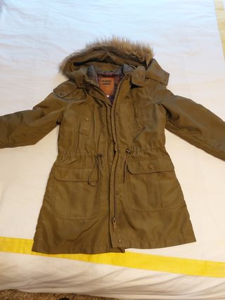 parka niña Máximo Dutti 9- 10 años 134- 146 cm