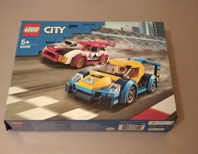Set Lego coches 60256