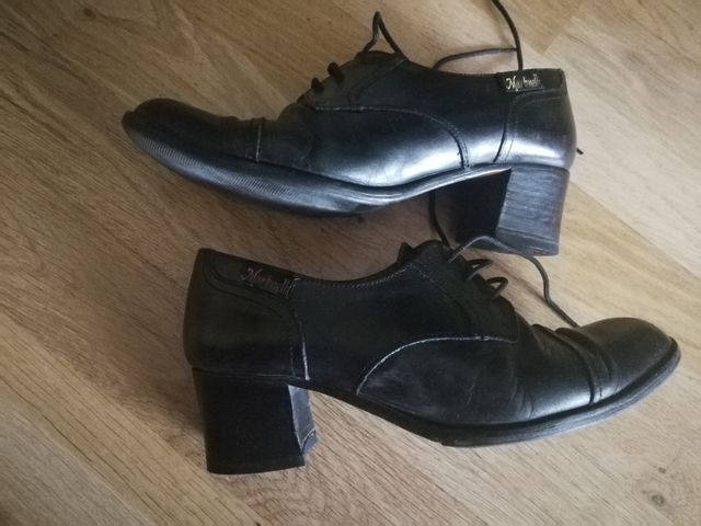 Lote calzado piel señora talla 35