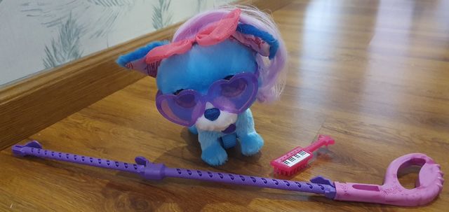 FurReal Rockalots Perrita Azul.