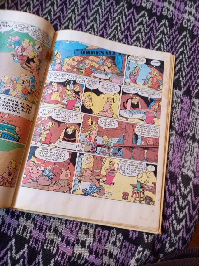 Astérix 1975 el regalo del Cesar (en español)