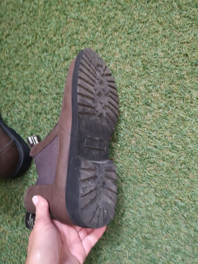 BOTAS MARRÓN NIÑO H&M