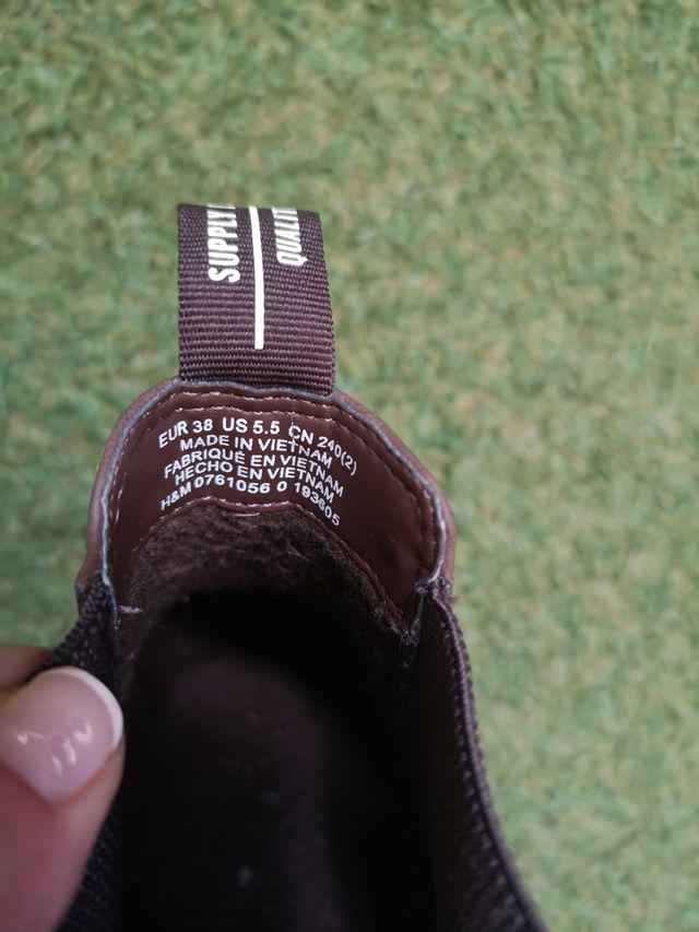 BOTAS MARRÓN NIÑO H&M