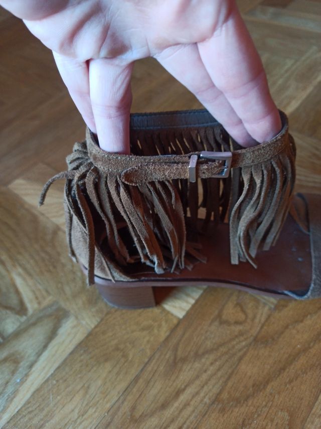 Sandalia tacon ancho 4 cm talla 38