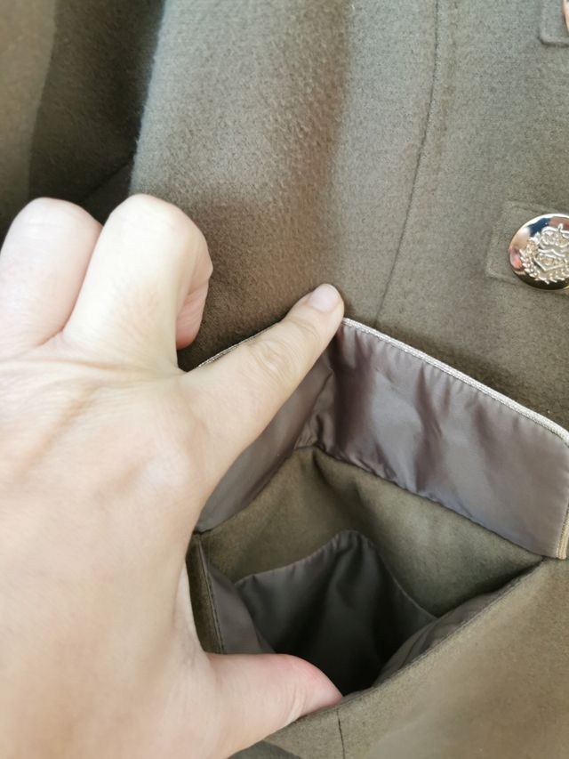 Abrigo chica talla XL de Elogy.