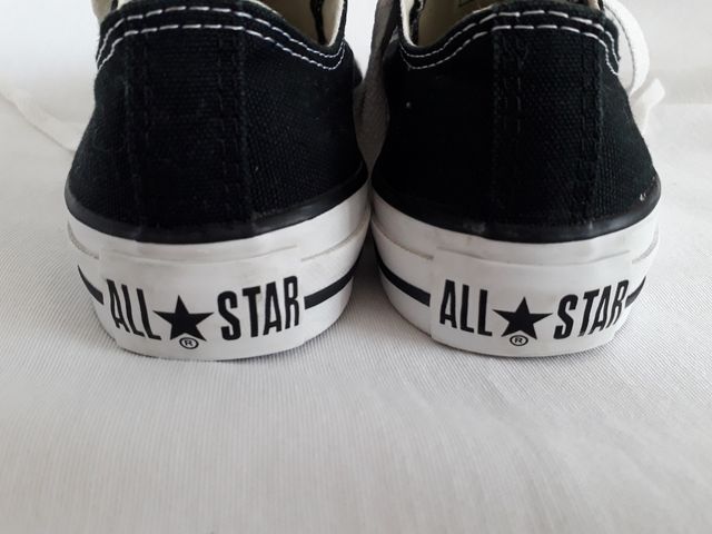 Converse negras Talla 36