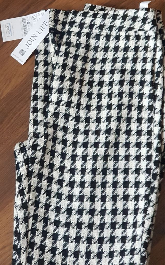 pantalón Stradivarius