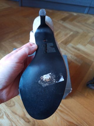 Sandalias blanco roto con plateado talla 38