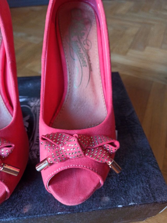 Zapatos peep toes coral talla 38