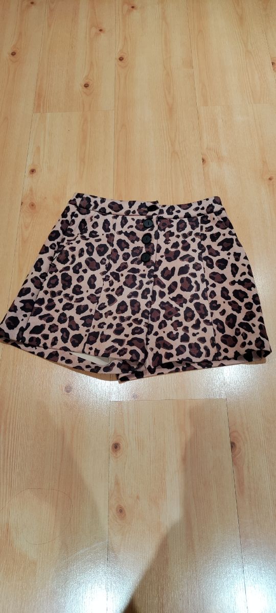 Shorts leopardo talla XS