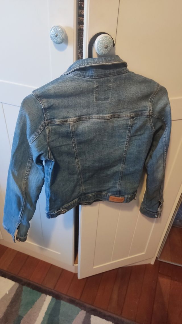 Cazadora vaquera azul niña