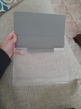 Nueva funda tablet y teclado bluetooh