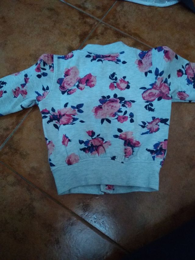 Sudadera niña T24 meses