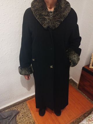 Abrigo Súper bonito señora