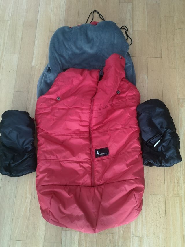 saco de invierno y manoplas