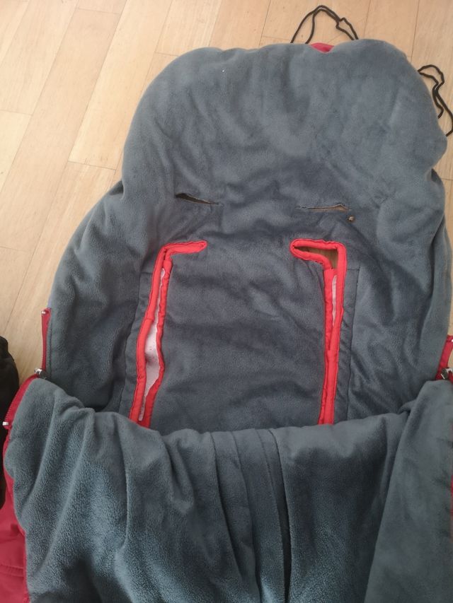 saco de invierno y manoplas