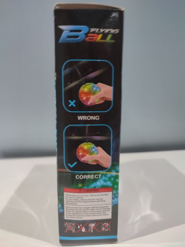 dron por sensor de movimiento en su caja