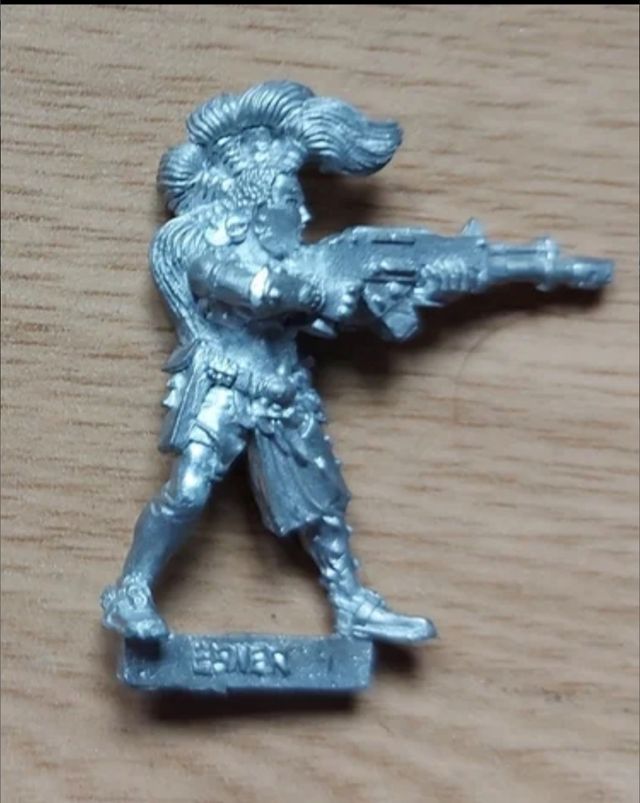 figuras warhammer Necromunda Escher & Goliat