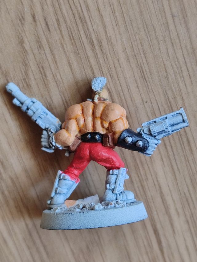 figuras warhammer Necromunda Escher & Goliat