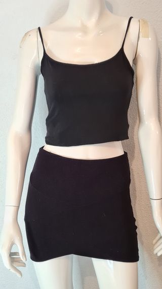 Minifalda negra - Bershka - Talla M