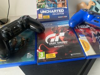 PS4 slime 1 TB + 2 Mandos + 4 juegos 