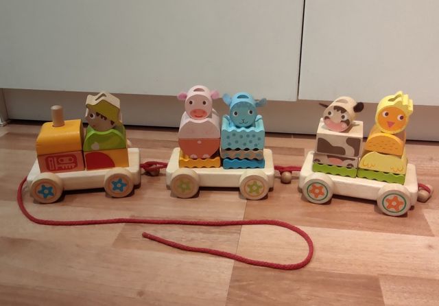 Tren de madera- Creafarm. Djeco.