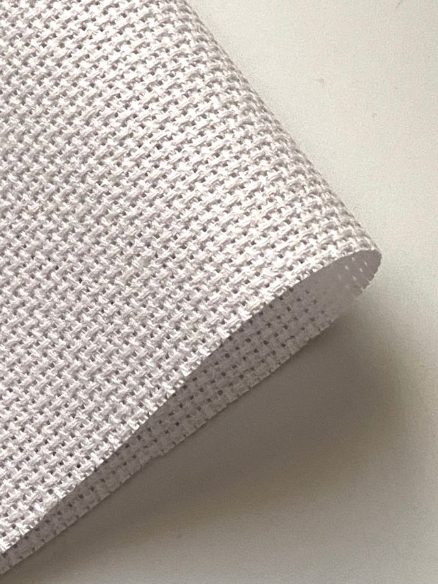 Ritagli di tessuto a punto croce