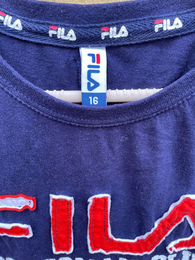 Camiseta Fila joven talla 16 nueva