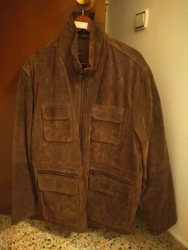 Cazadora ante caballero