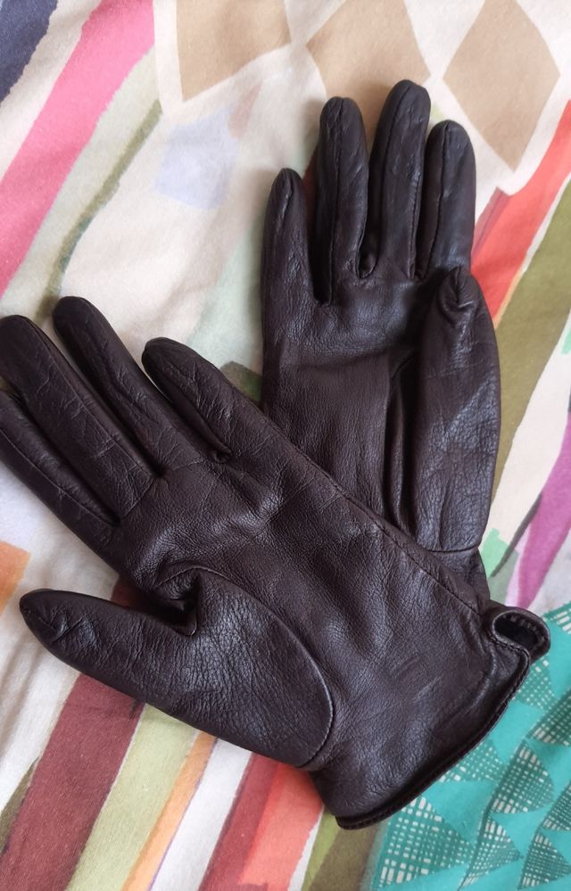 Guantes polipiel marrón