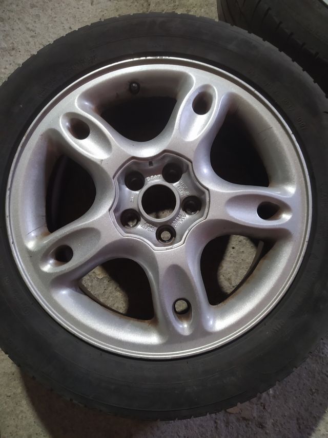 2 llantas neumaticos