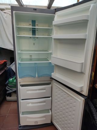 Nevera combi