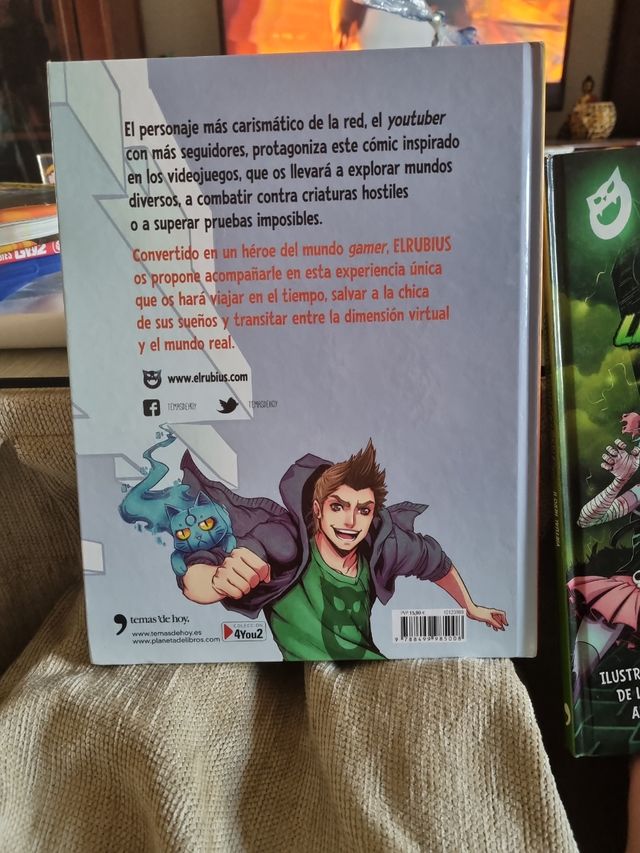 Virtual hero (Tapa dura)


