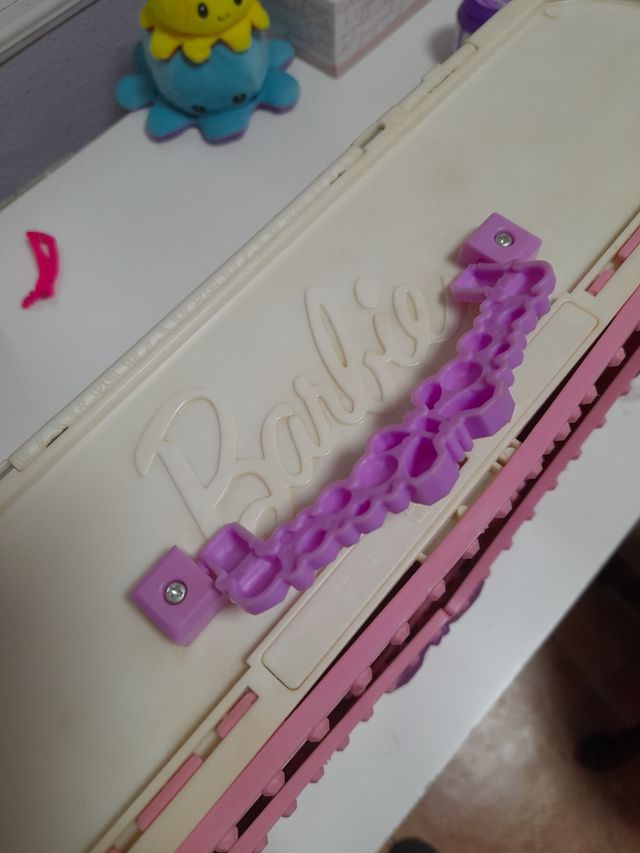 castillo maletin Barbie