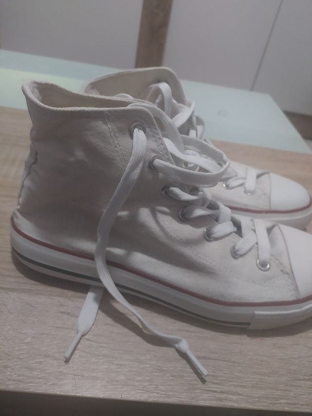 typo converse