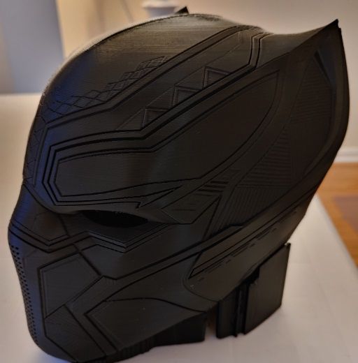 Casco black panther impreso 3D negro escala real