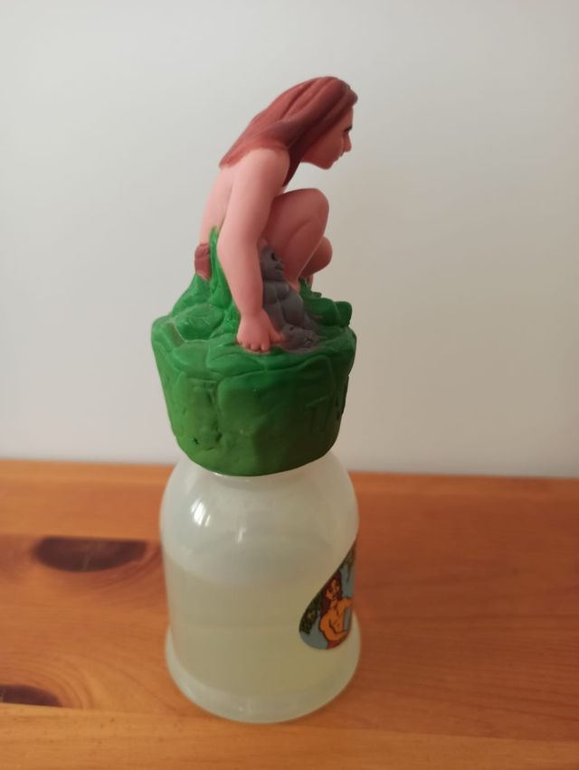 Colonia vintage personajes