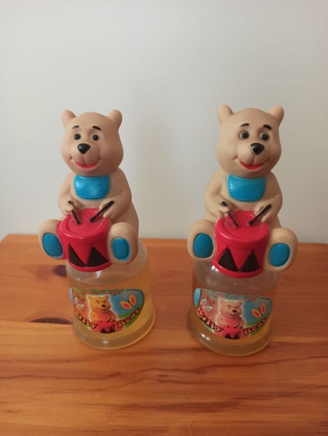 Colonia vintage personajes