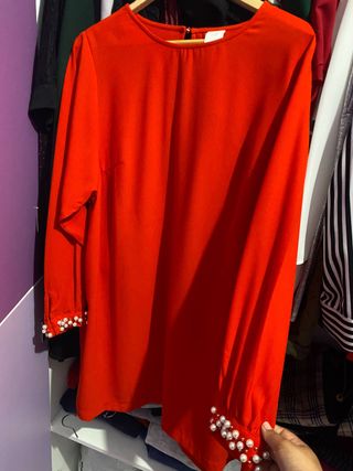 Vestido con perlas de h&m