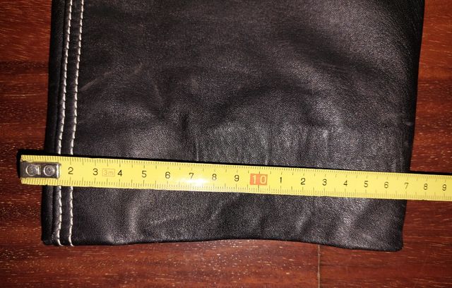 Pantalón piel auténtica negro tiro alto