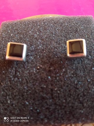 pendientes de plata con piedra negra