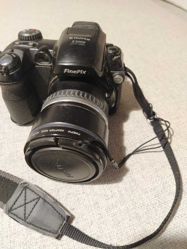 Fujifilm FinePix はから S5000