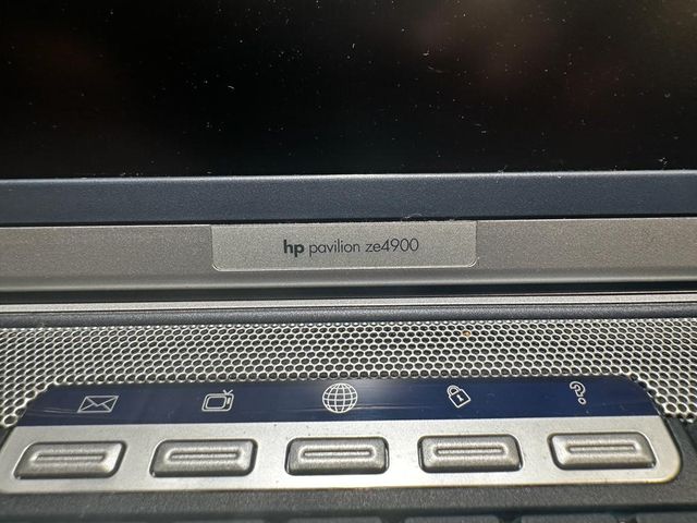 cargador de portatil hp pavilion ze49000