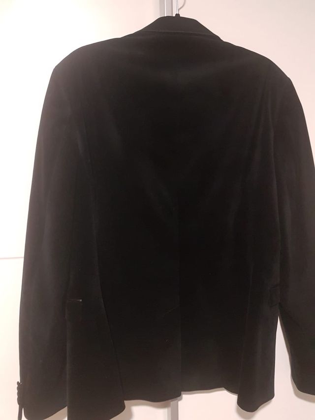 Americana negra terciopelo