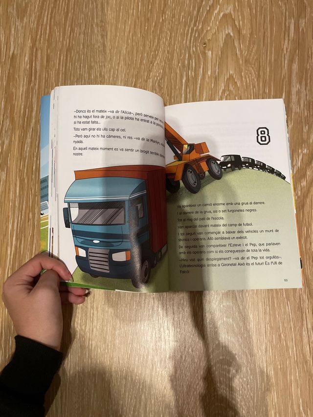 Els futbolíssims 4 "el misteri de l'ull de falcó"